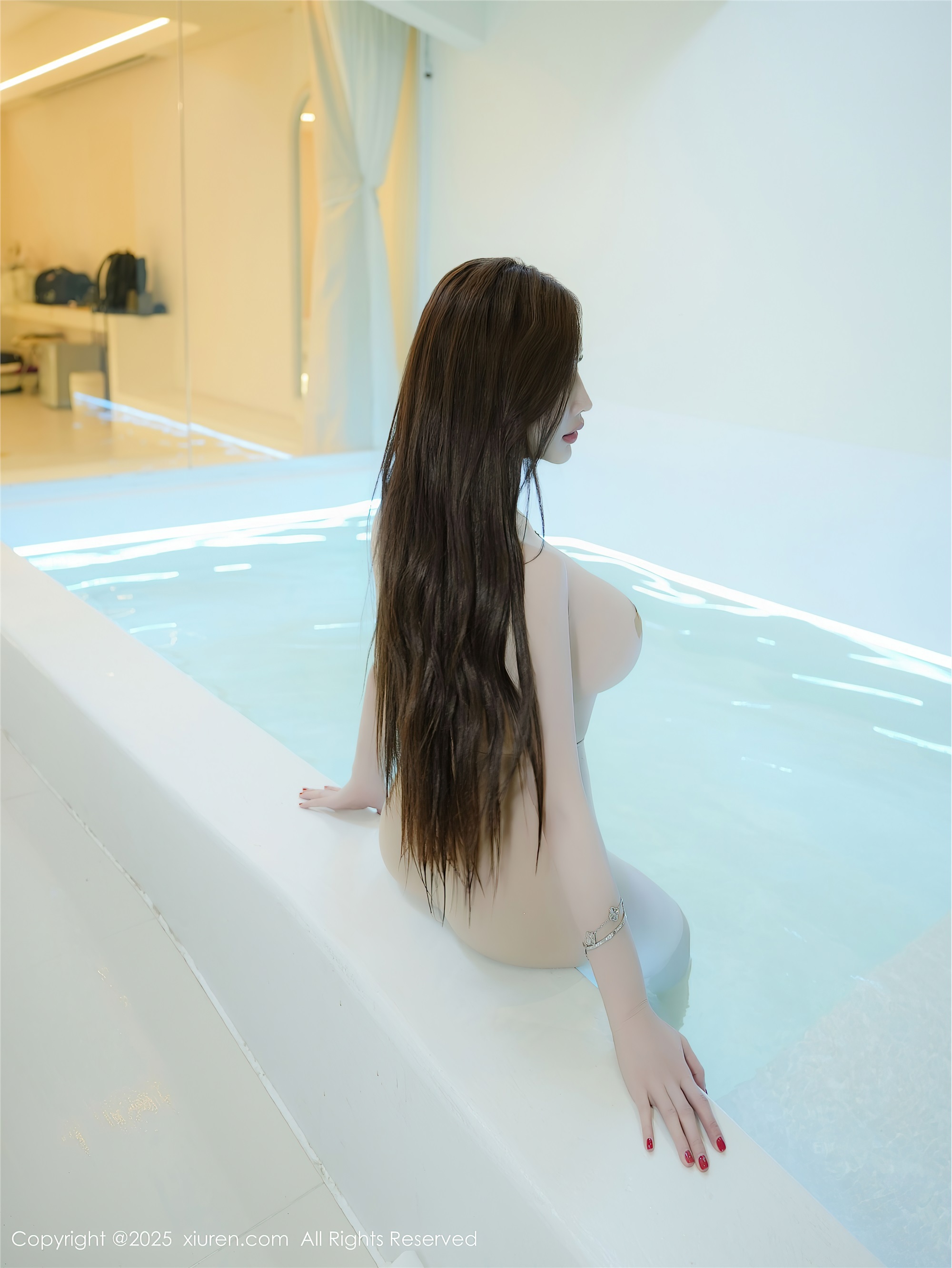 Xiuren秀人网 2025.01.20 NO.9782 Carol周妍希X